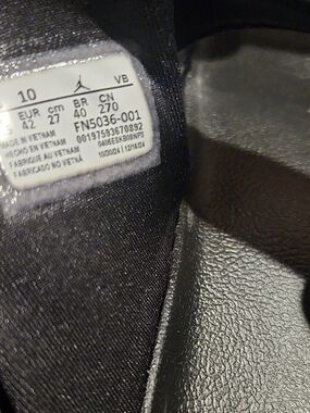 Nike Air Jordan 1 Mid - Black